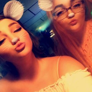 Meet your Posher, Kayla